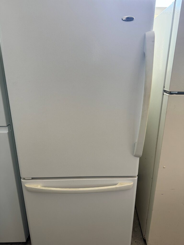 Amana refrigerator