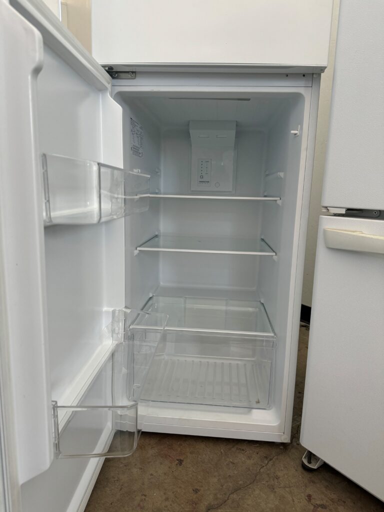 Danby-refrigerator-inside